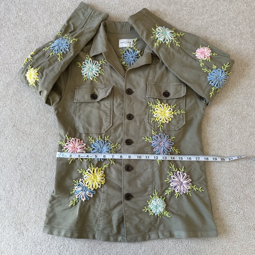 Artisan De Luxe Embroidered Button Up Jacket - Picture 8 of 10